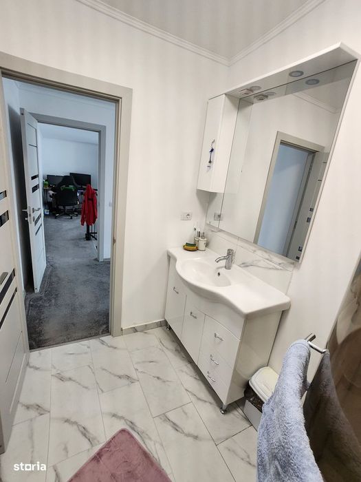 Casă rezidențială cu 9 camere, amplasare centrală