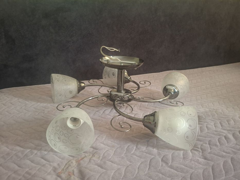 Продам люсту 10 тысяч ЛЮСТРА