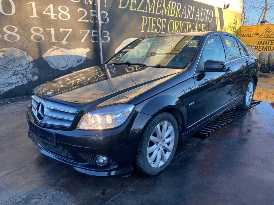 DEZMEMBREZ Mercedes C class W204 Motor Cutie Usa Far Stop Bara Capota