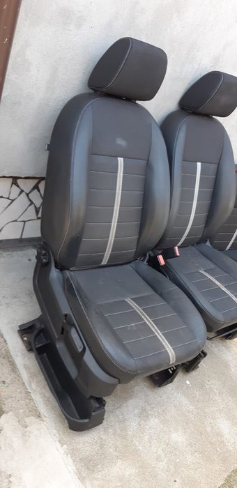 Interior Ford Kuga neîncălzit 250euro