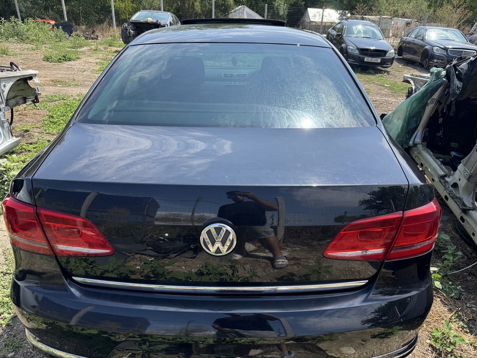 Haion portbagaj vw passat b7 berlina negru lc9x