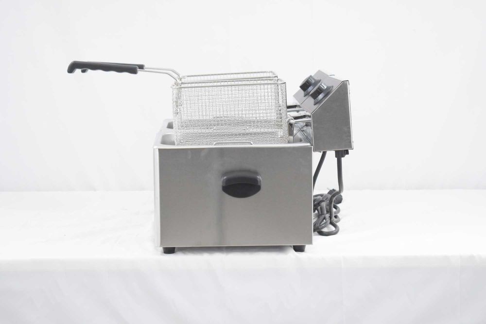 Reducere Friteuza electrica 6l+6l cu manere TRANSPORT GRATUIT