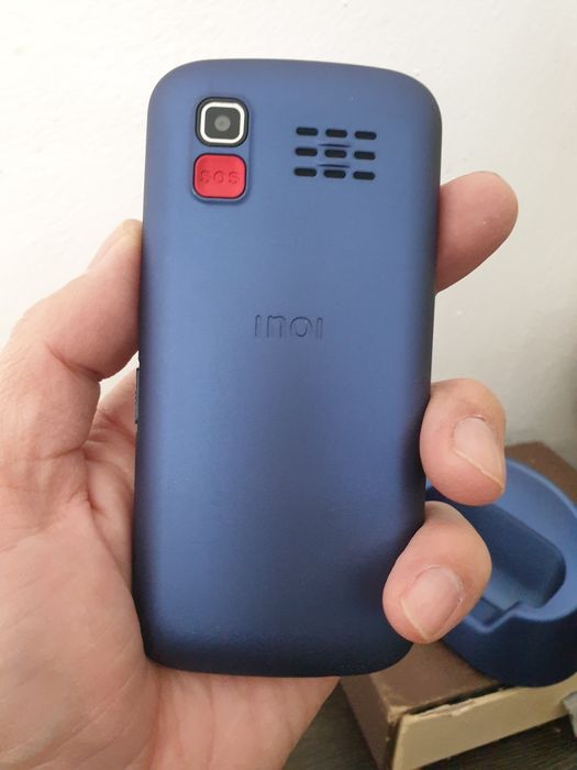 Продам кнопочный телефон