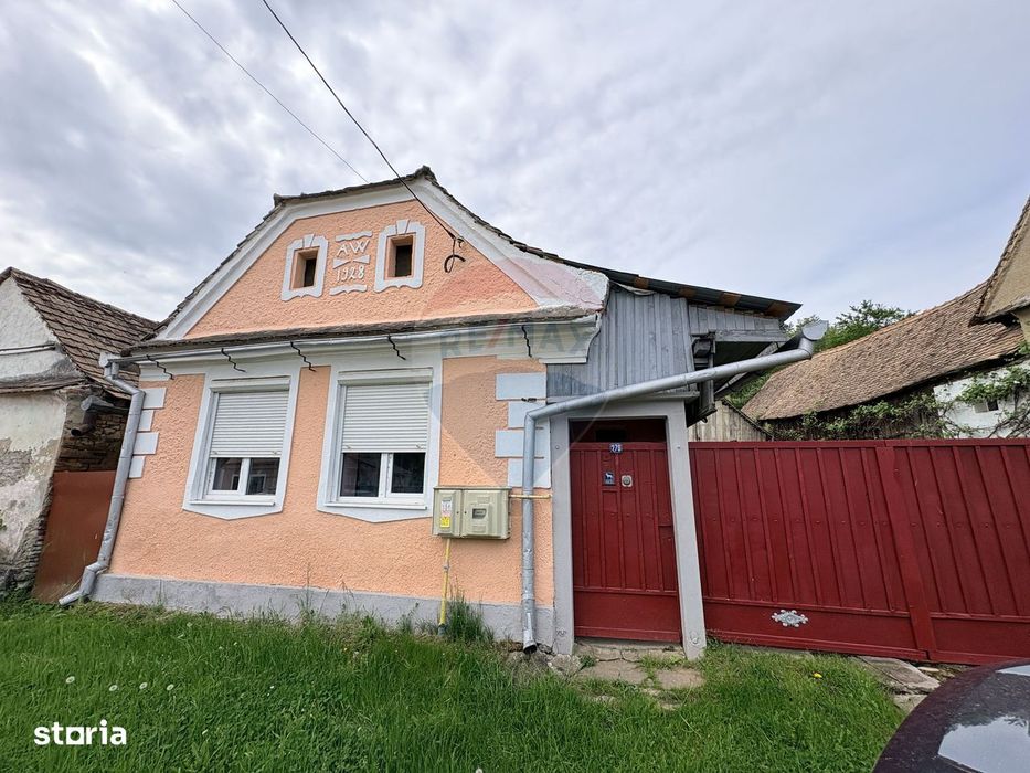 Casă Rustică in Richis, zona buna, grădina cu panorama