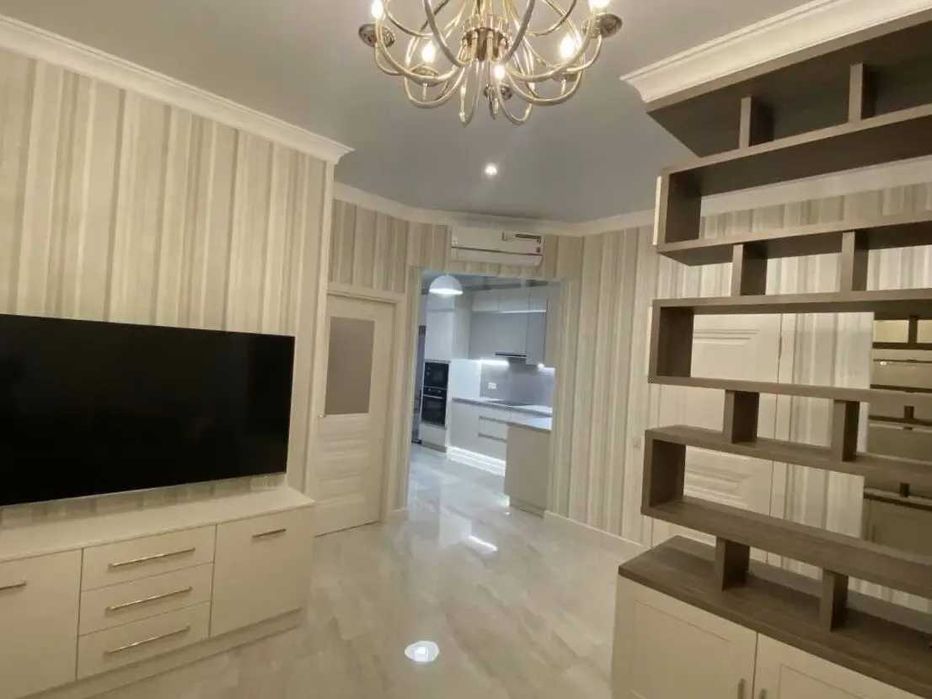 Дава се под наем Двустаен апартамент в София, Зона Б-18 - 65 кв.м за 612 € - Снимка #3
