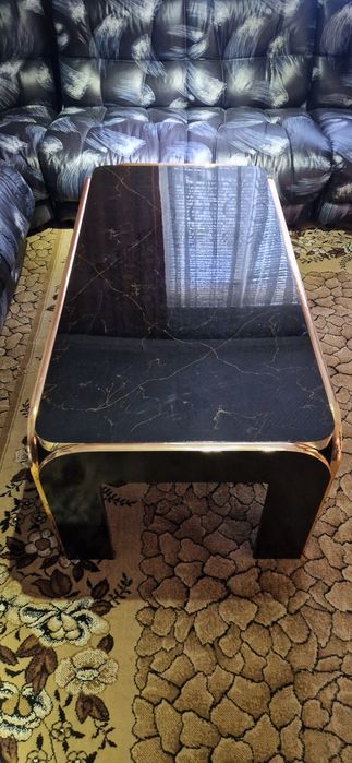 Холно обзавеждане