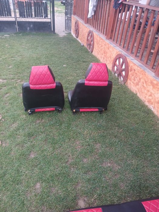 Scaune dacie 1310 retapițate