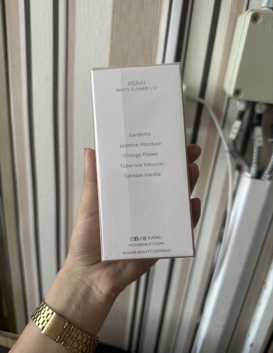 Parfum Kayali Dejavu 57