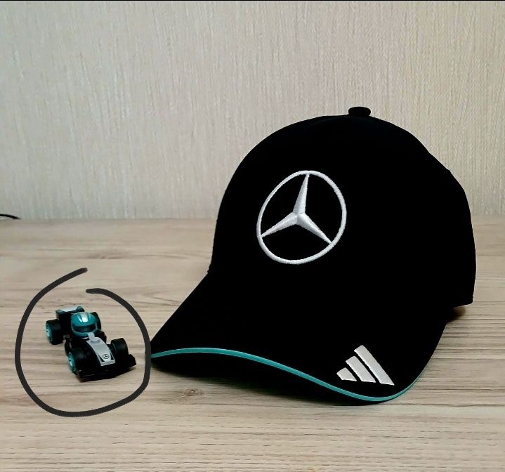Лего ф1 фигурки (Alpine, Mercedes)