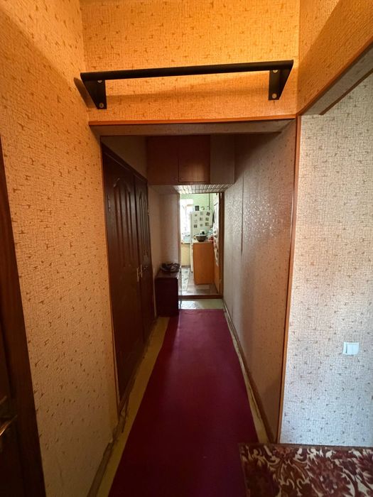 Сергели 4   4/4/5 Нахтга сотилади срочно