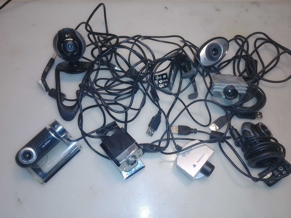 lot  webcam pc , laptop, ps2 , functionale