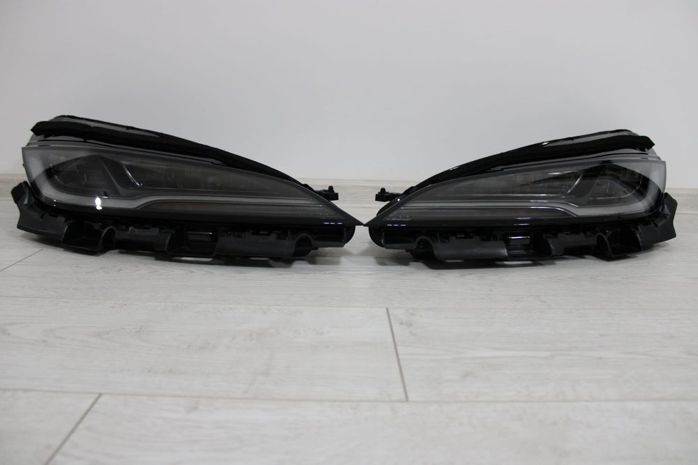 Faruri Tesla model 3 HIGHLAND 2024