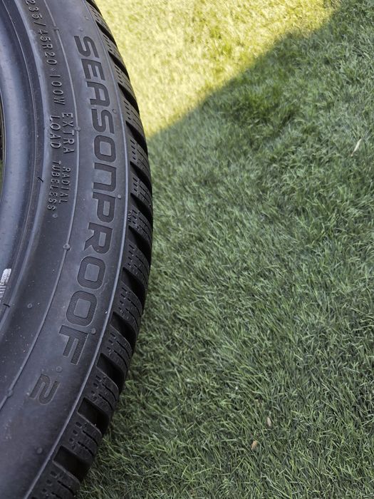 255 40 20 nokian