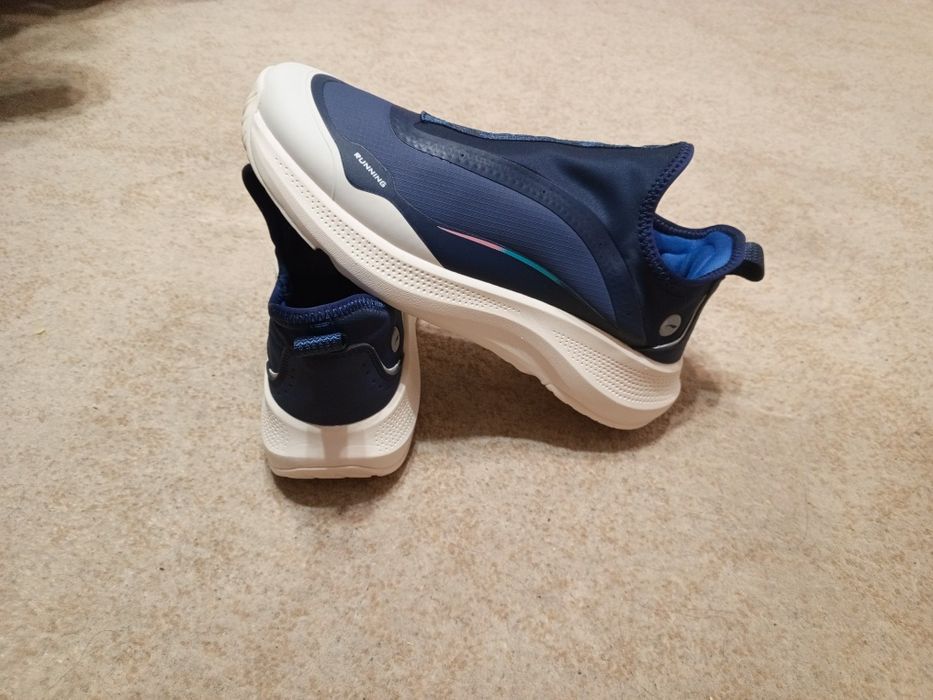 Новые кроссы Li Ning Soft, 44 размер