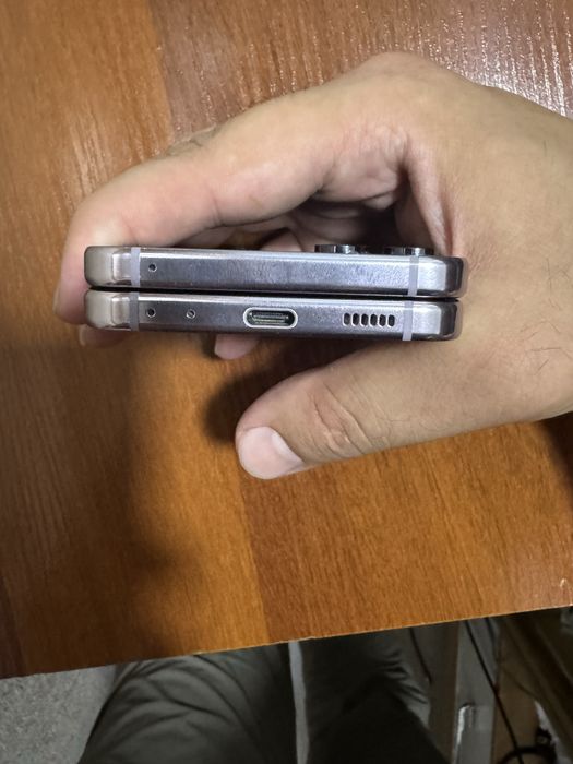 Samsung Z Flip 5