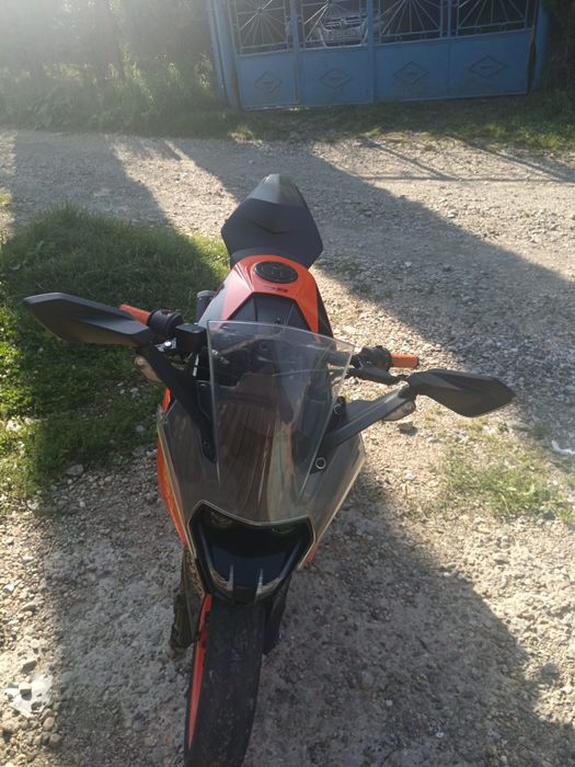 Vând KTM RC125 2020