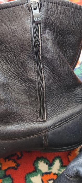 Продам обувь (мәсі)