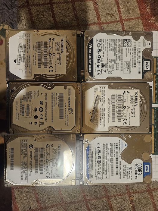 Lot 6 memorii laptop 8gb ddr3 si 6 hdd laptop 500gb 100% viata