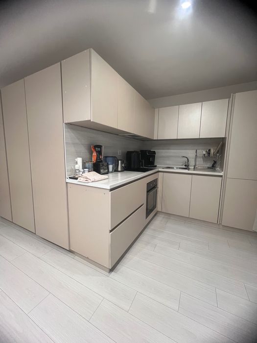 Продава се Двустаен апартамент в Стара Загора, Железник - център - 66 кв.м за 1159 €/кв.м - Снимка #2