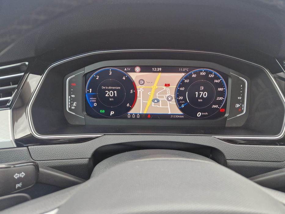 Volkswagen  Passat break rosu