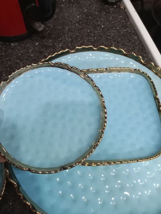 Продам тарелки все для кухни