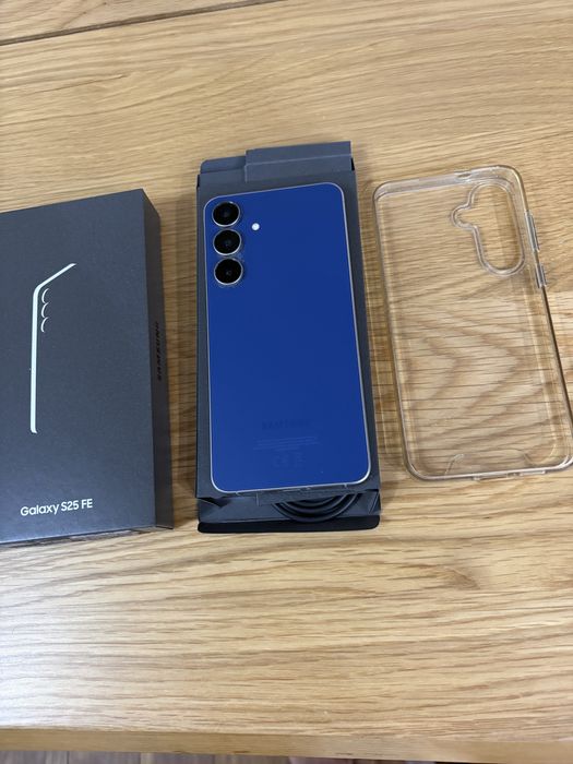 SAMSUNG galaxy s25fe