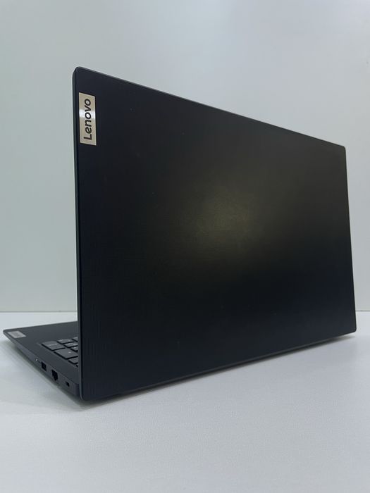 Lenovo Ryzen 5-7520u