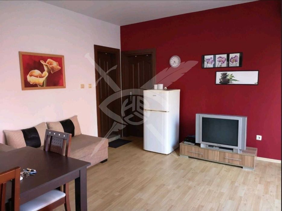 Тристаен апартамент в Свети Влас 100327