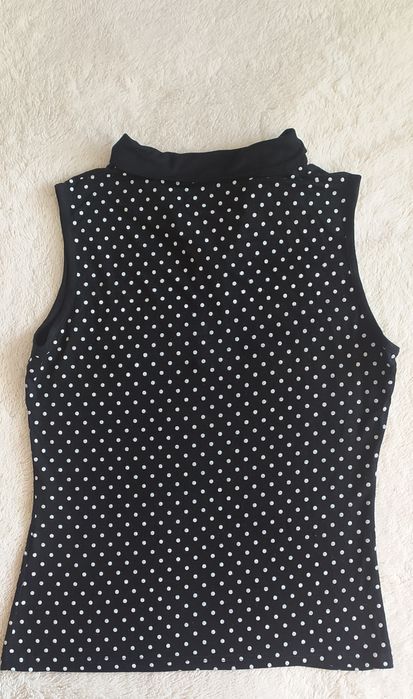 Bluză de vară, pentru femei, mărimea 38, culoare neagră cu buline albe