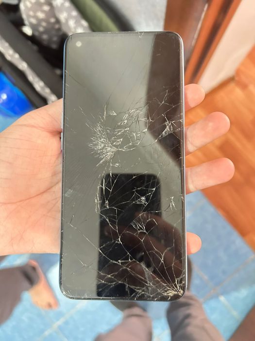 Продам телефон Realmi 9i
