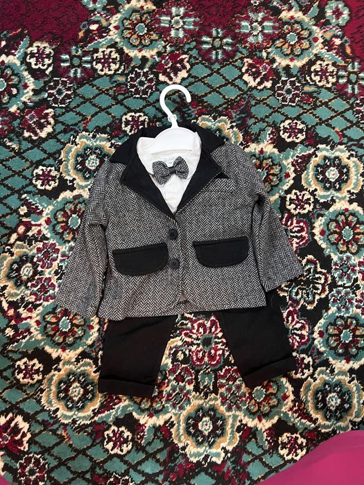 1 yoshli oʻgʻil bolalar uchun zamonaviy kostyum toʻplami Turkiya sifat