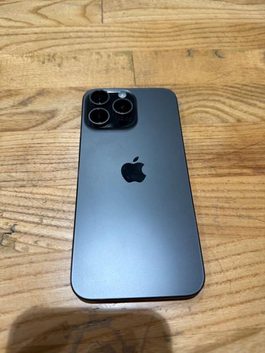 Iphone 15 pro max 256 sim/esim
