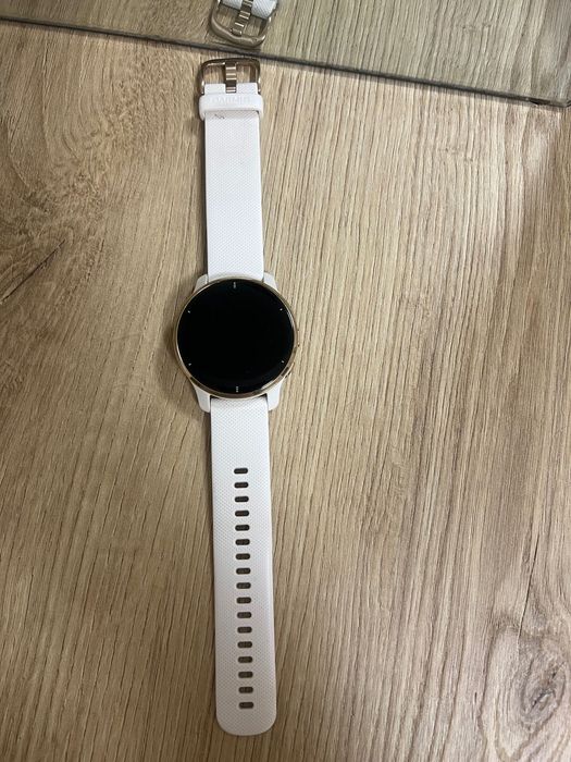 часовник Garmin Venus 2