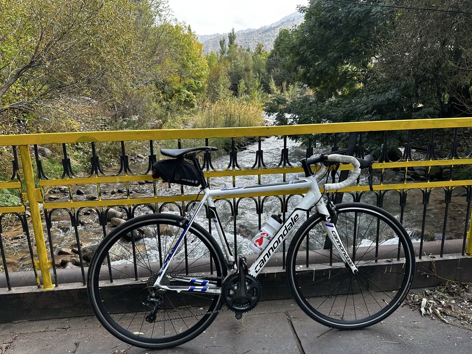 Продам шоссеный велосипед Cannondale CAAD  8