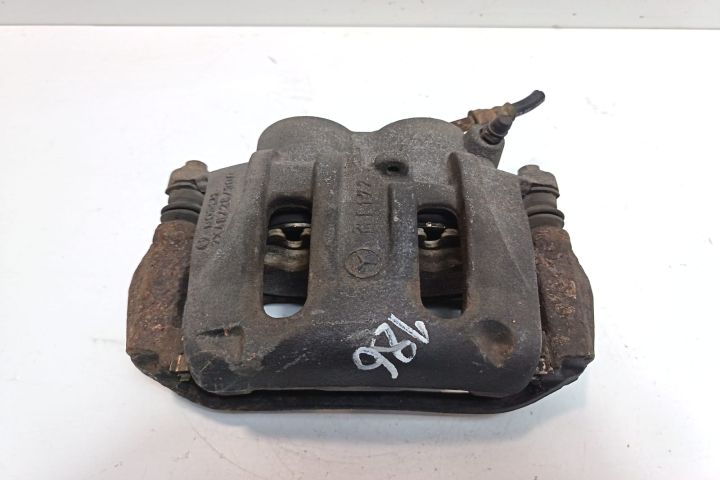 Etrier fata dreapta Mercedes-Benz Vito W639