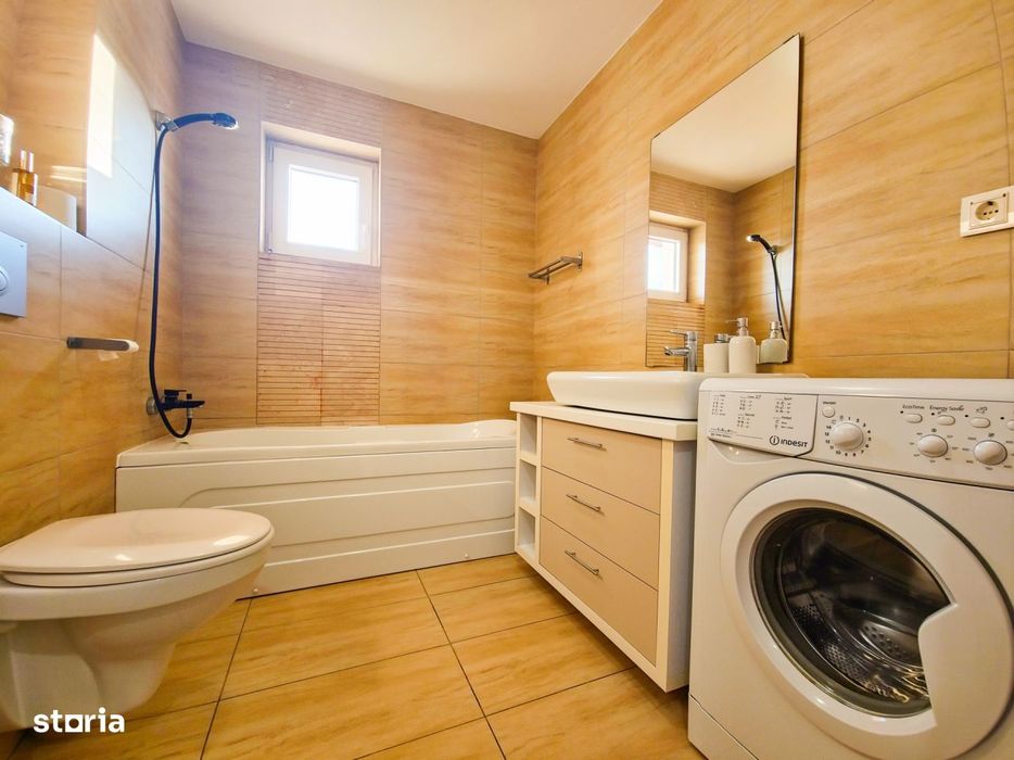 Apartament in Complexul Cosmopolis cu vedere catre piscina!