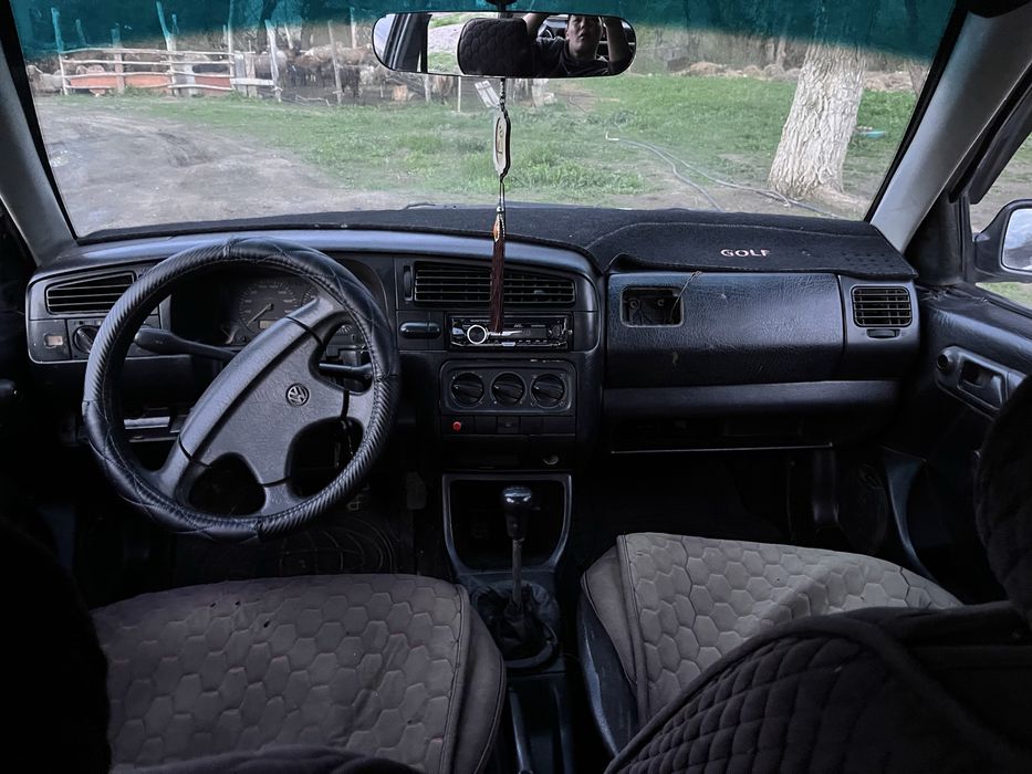 Гольф 3 сатылады жүріп тұр