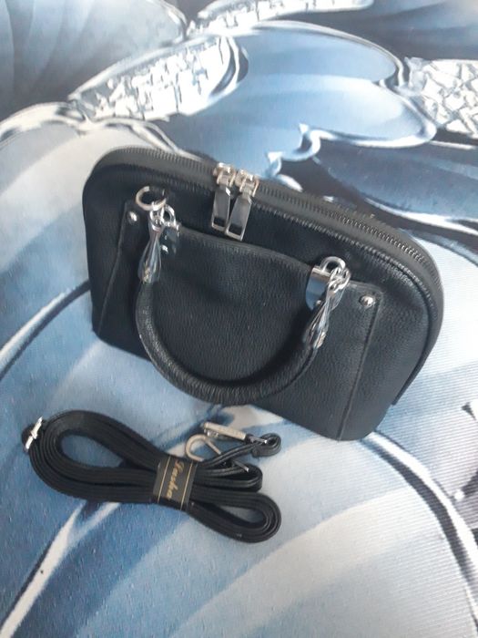 Продам совершенно новую