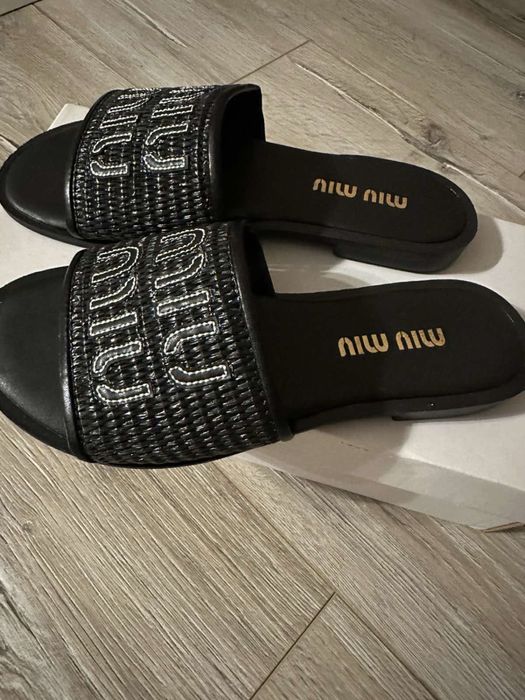 Нови чехли Miu Miu размер 37-37,5