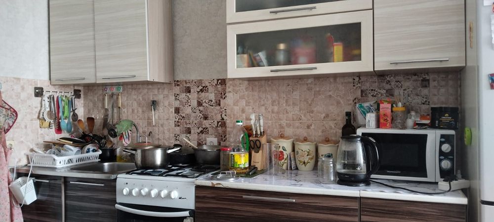 Продам кухонный гарнитур
