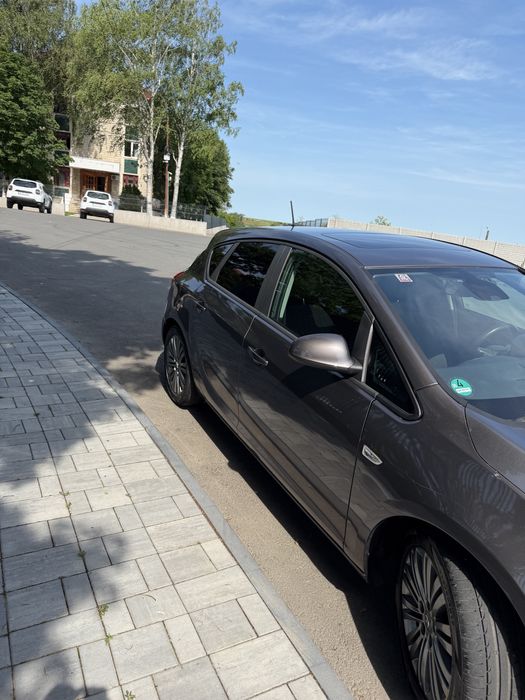 OPEL Astra 2012 — imagine 2