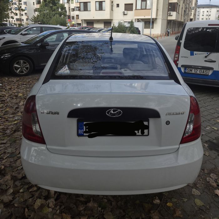 HYUNDAI Accent 2009 — imagine 11