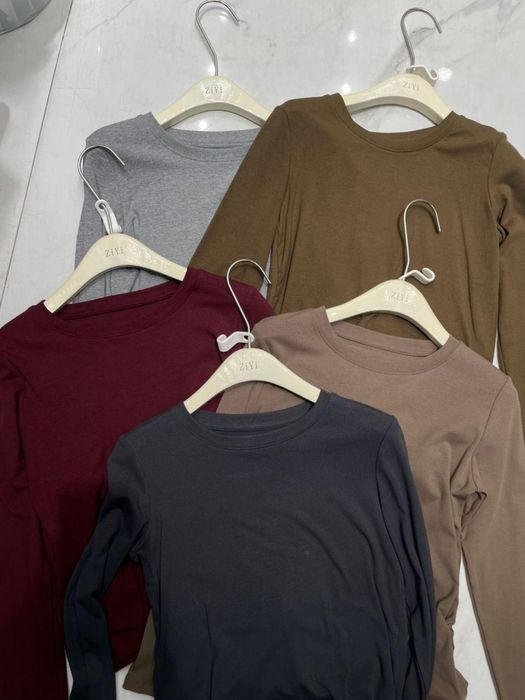 Лонгслив, кофта сатылады