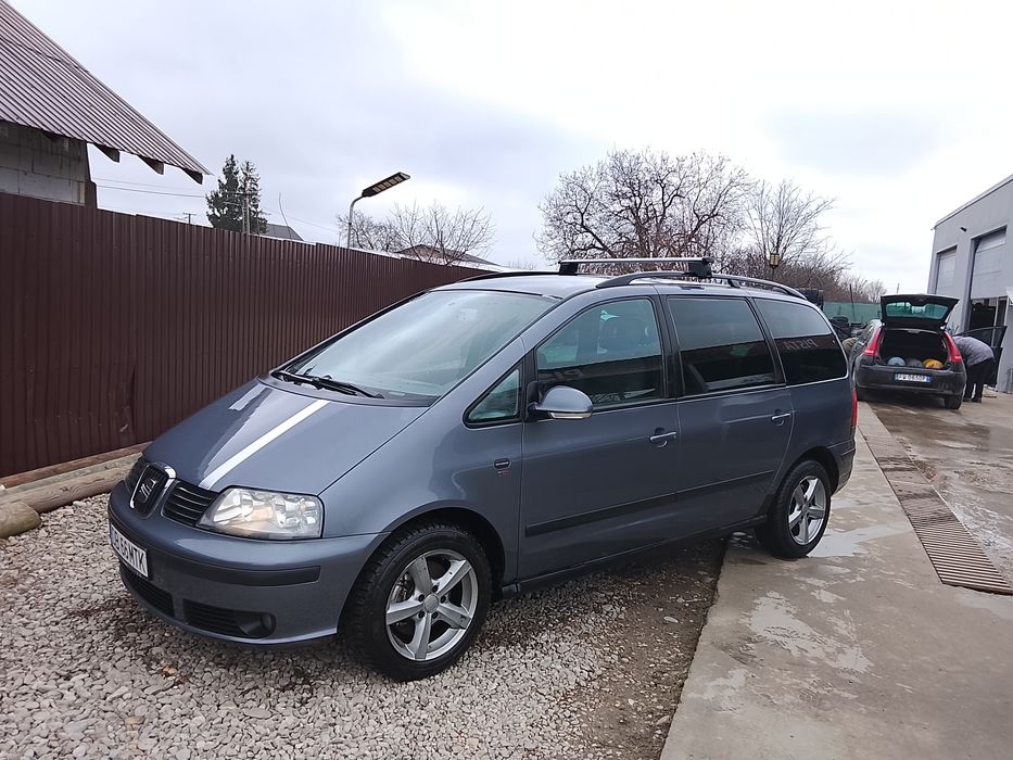 Seat alhambra 2010fabricat 242000km  preț 3800euro