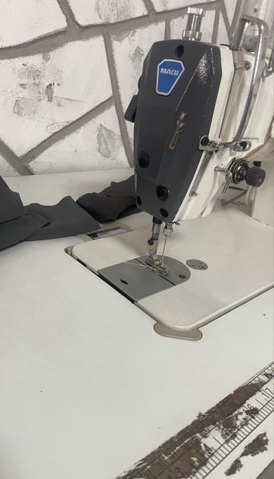 Швейная машинка прямострочка