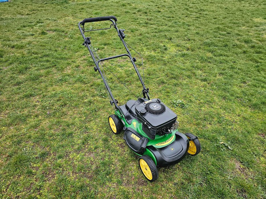 СамоХодна Косачка JOHN DEERE Като НОВА.