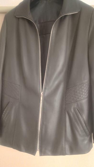 Haina piele dama, gri.