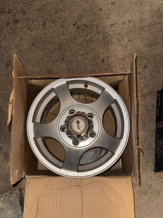 Продам автомобильные диски