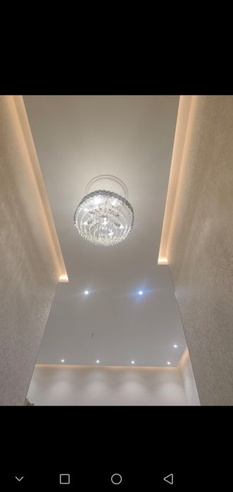 Катеж 2.15 сотикли Юнусобод га якин Савзавотдан  4км кирганда яхши жой