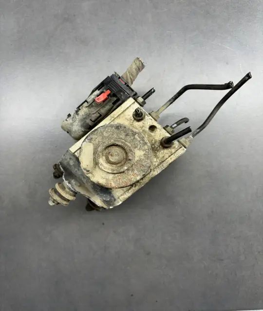Pompa ABS 2k0 907 379 a Volkswagen VW Caddy 2006 1.9 TDI MT (105 hp)